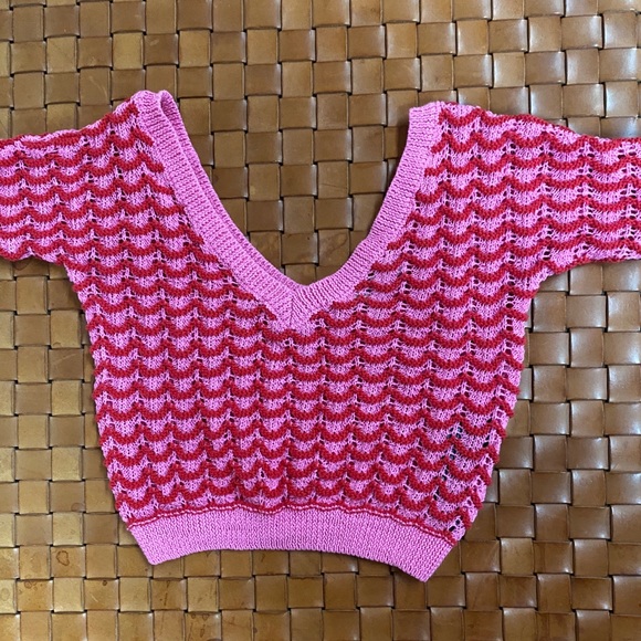 Zara Tops - Zara knit crop top